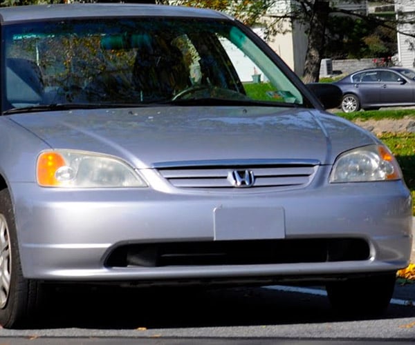Regular Car Reviews’ Take on the 2002 Honda Civic Is Spot
on