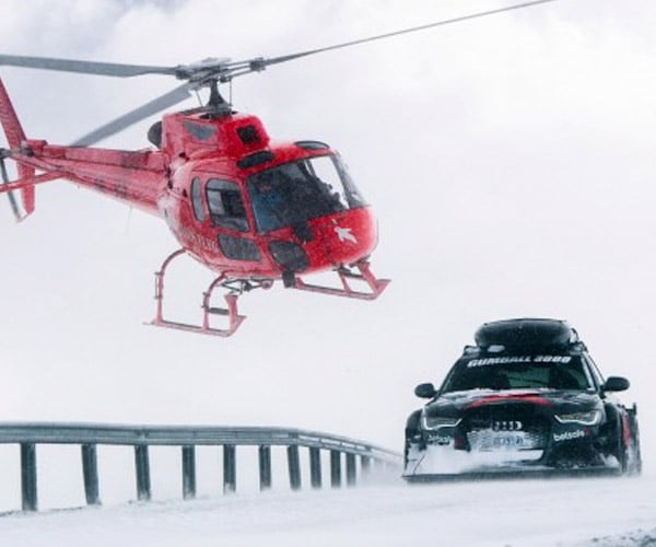 Plow Through the Snow in a 950hp Audi RS6 DTM