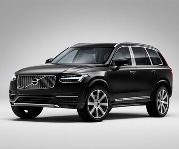 Volvo XC90 Excellence Pampers Back Seat Passengers