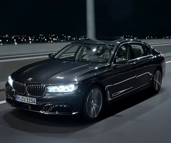 Behold the 2016 BMW 7-Series