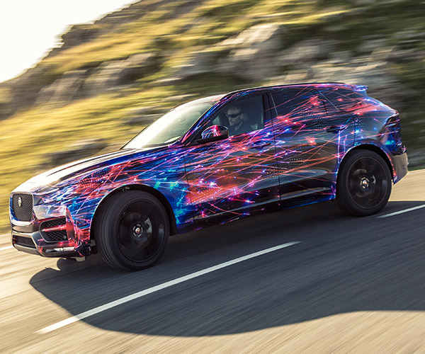 Jaguar F-Pace Marries SUV Abilities with Sports Car DNA