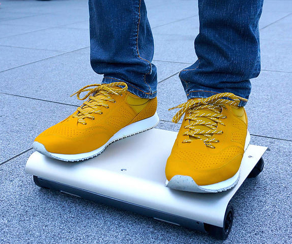 WalkCar: The Car That Fits in Your Backpack