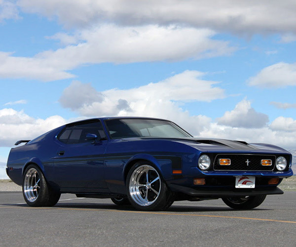 1971 Mustang Mach 1 Restomod by Gateway Classic Mustang