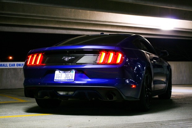 2015_ford_Mustang_ecoboost_12