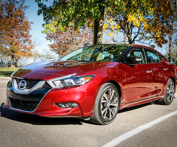 Review: <strong>2016</strong> Nissan <strong>Maxima</strong>