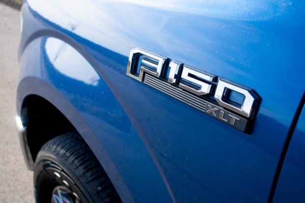 2015_Ford_F150_EcoBoost_3