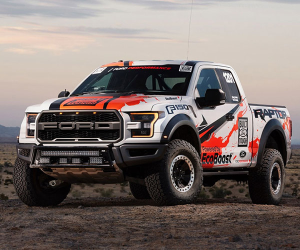 2017 Ford Raptor Ready to Race in the Desert