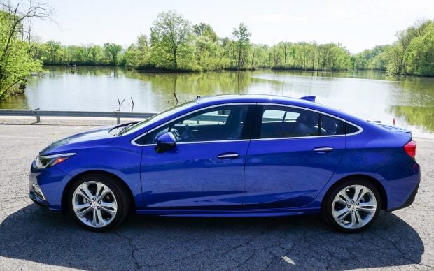 2016_chevy_cruze_review_4