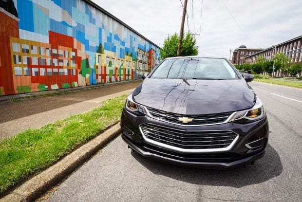 2016_chevy_cruze_review_7