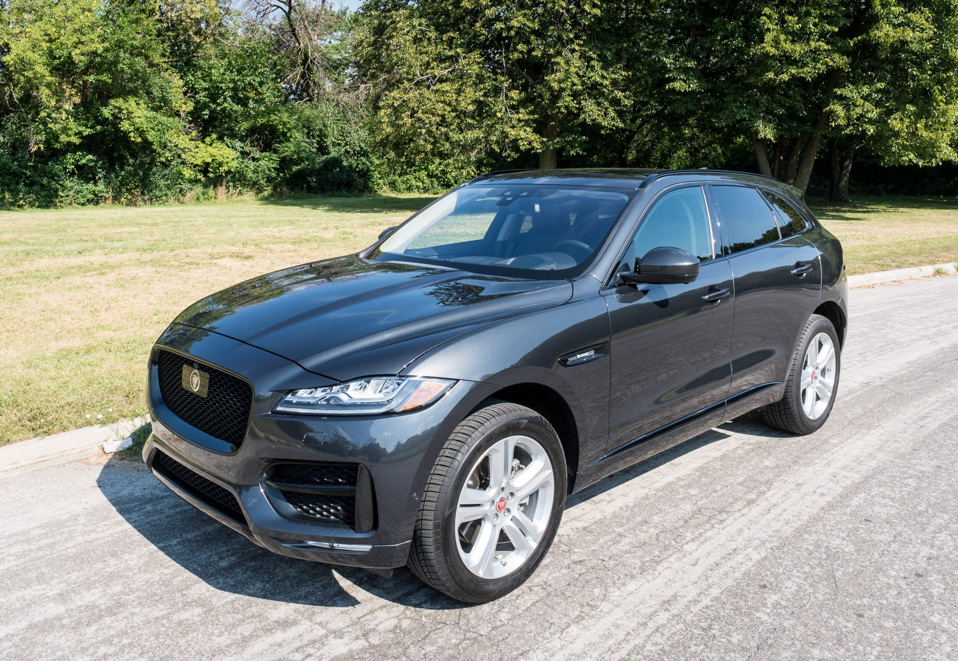 Review: 2017 Jaguar F-PACE 35t R-Sport - 95 Octane