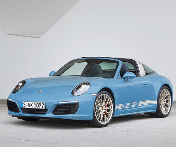 Porsche 911 Targa 4S Exclusive Design Edition is Blue and Badass