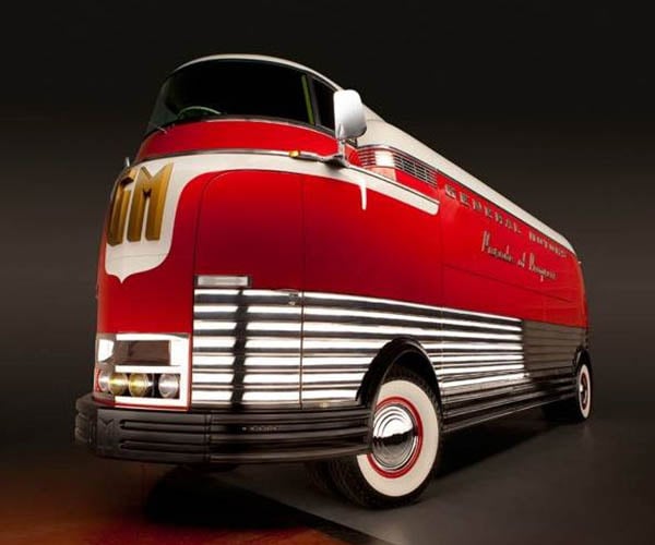 Rare 1939 General Motors Futurliner Bus Heads to Auction