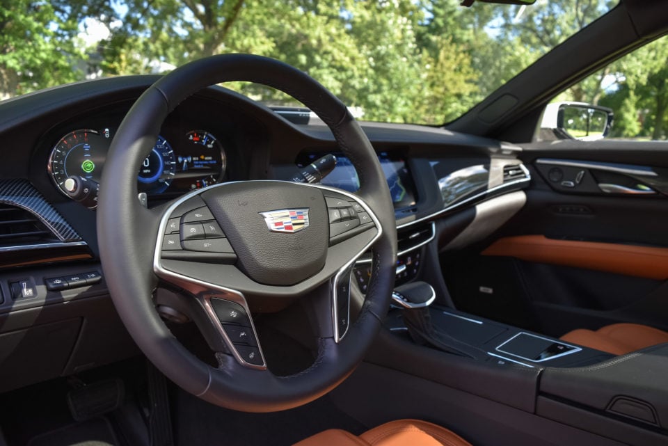 2016_cadillac_ct6_8