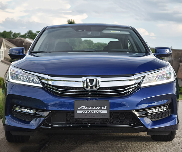 Review: 2017 Honda Accord Hybrid