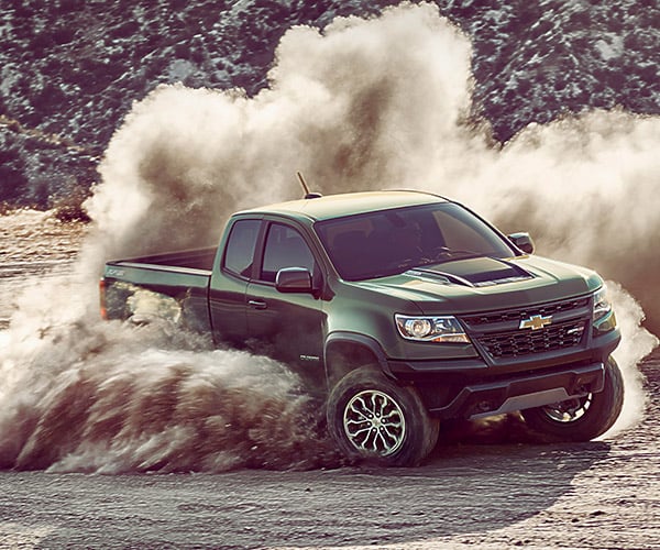 Awesome Chevy Colorado ZR2 is a Tiny Raptor Fighter