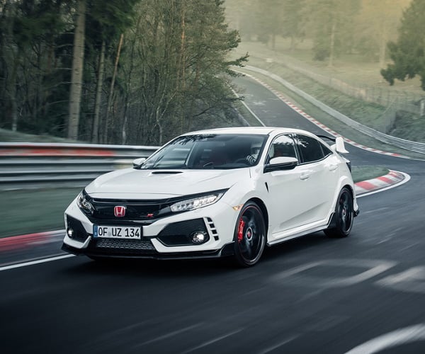 Watch as a Honda Civic Type R Sets FWD Nürburgring Record