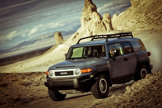 2014_fj_cruiser_trails_team_edition_2