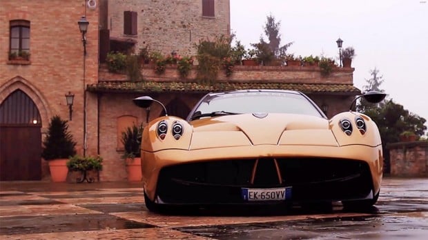 pagani_huayra_behind_the_wheel_1