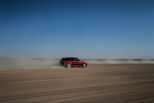 range_rover_sport_empty_quarter_3