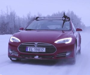 Winter in the Tesla Model S