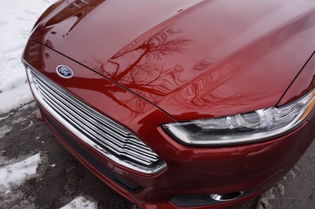 2014_ford_fusion_energi_18