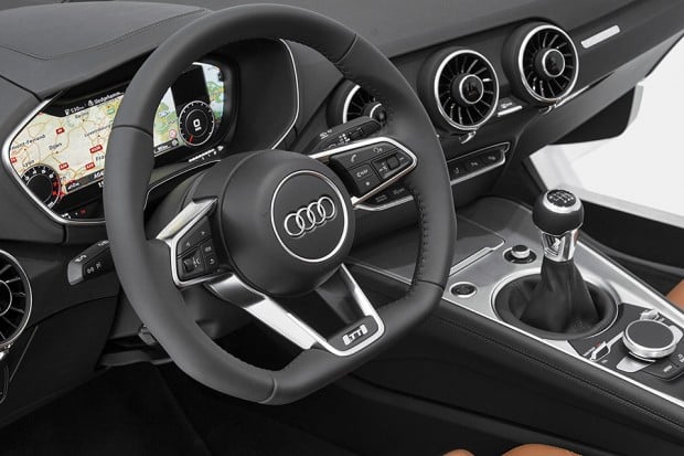 audi_unveils_tt_cockpit_ces_3