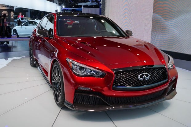 infiniti_q50_eau_rouge_unveil_naias_2014_3