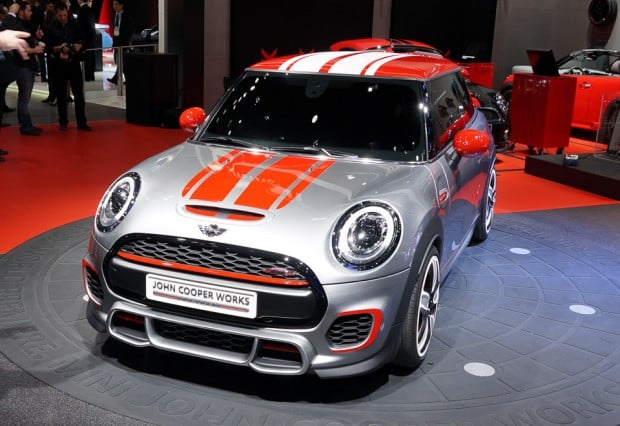 mini_jcw_cooper_reveal_naias_1