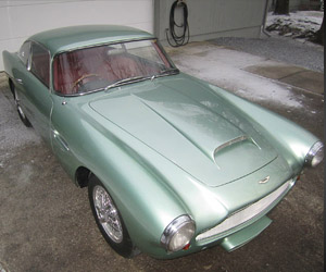 Be James Bond Minus 1 with This 1961 Aston DB4