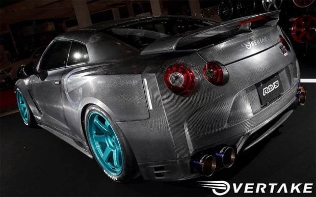 overtake_international_carbon_fiber_nissan_gtr_2