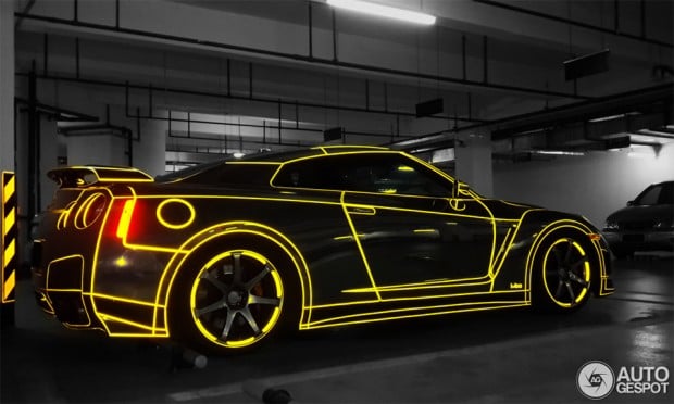 tron_nissan_gt_r_3