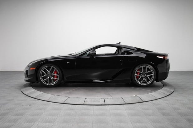 2012_lexus_lfa_ebay_3