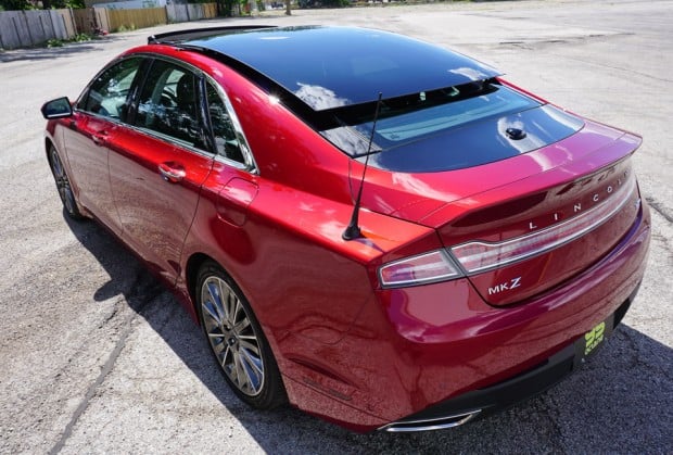 2014_lincoln_mkz_awd_10