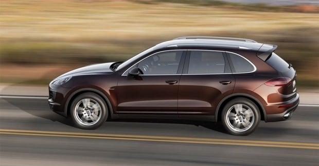 2015_porsche_cayenne_6