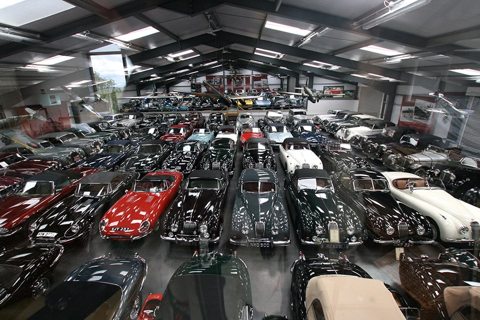 Jaguar Land Rover Scoops up 543 Classic Cars