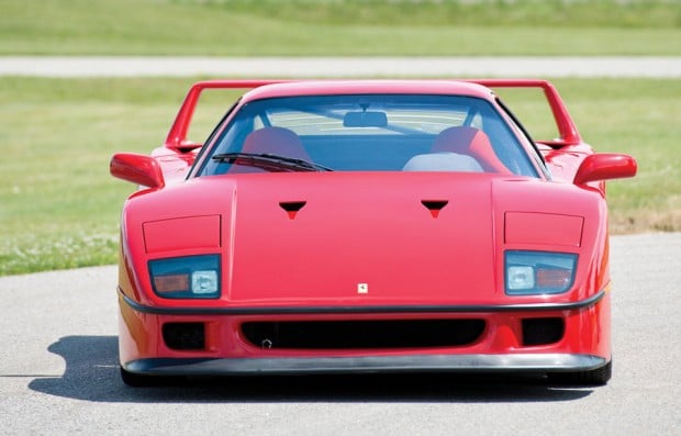 rod_stewart_1990_ferrari_f40_1