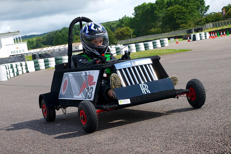 School Children Help Rolls-Royce Design Electric Racer