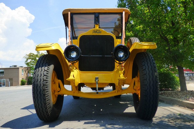 1925_yellowstone_bus_ebay_2