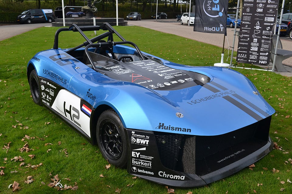 Forze 6: A University-Built Hydrogen Fuel Cell Racer