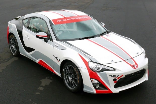 toyota_gt86_cs_r3_wrc_racer_4