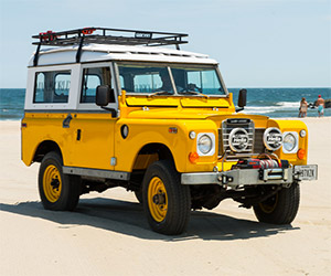 Rugged 1972 Land Rover 88 for Sale