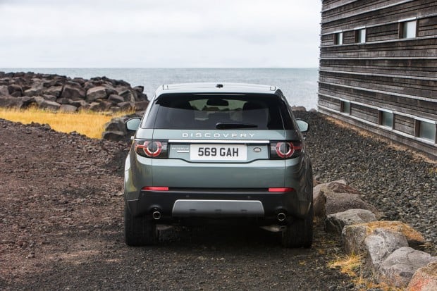 2015_land_rover_discovery_sport_8