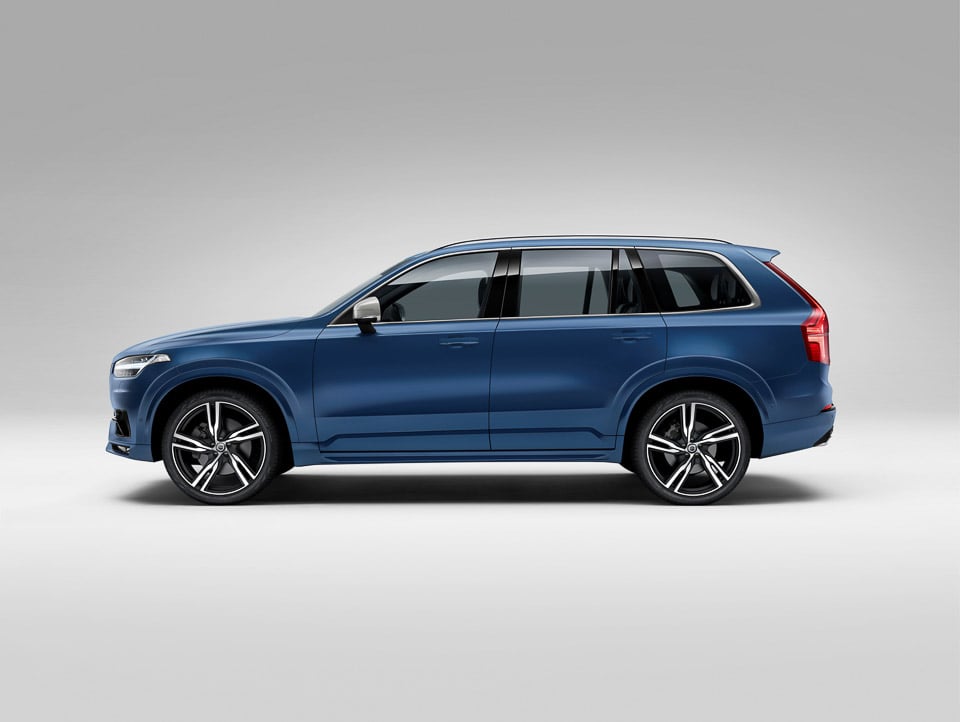 Volvo Shows Off New XC90 R-Design