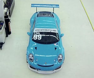 Assembling a Porsche GT3 Cup Racer in 60 Seconds