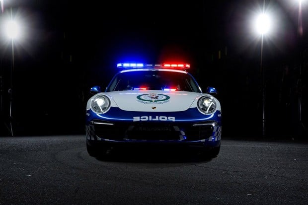 nsw_police_porsche_911_carrera_2