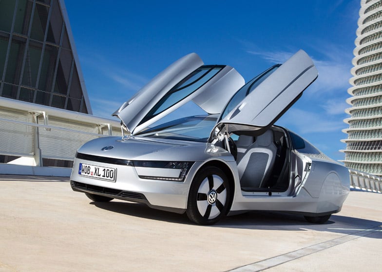 Volkswagen Delivers First XL1 Hybrid, Unveils Pricing