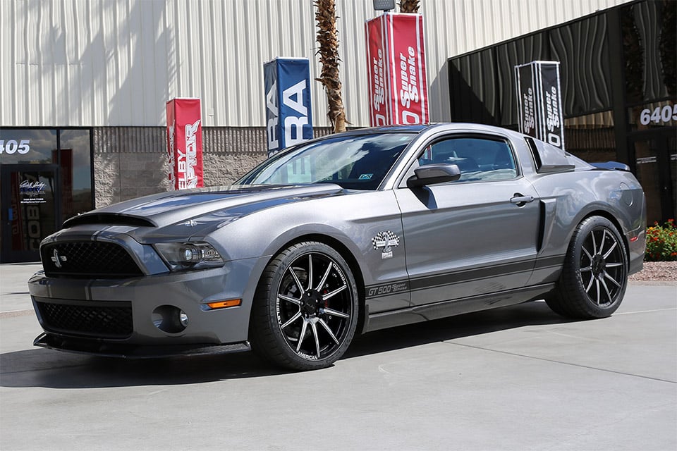 Signature Edition Ford Shelby GT500 Super Snake