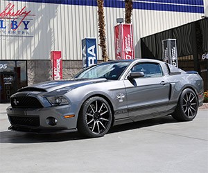 Signature Edition Ford Shelby GT500 Super Snake
