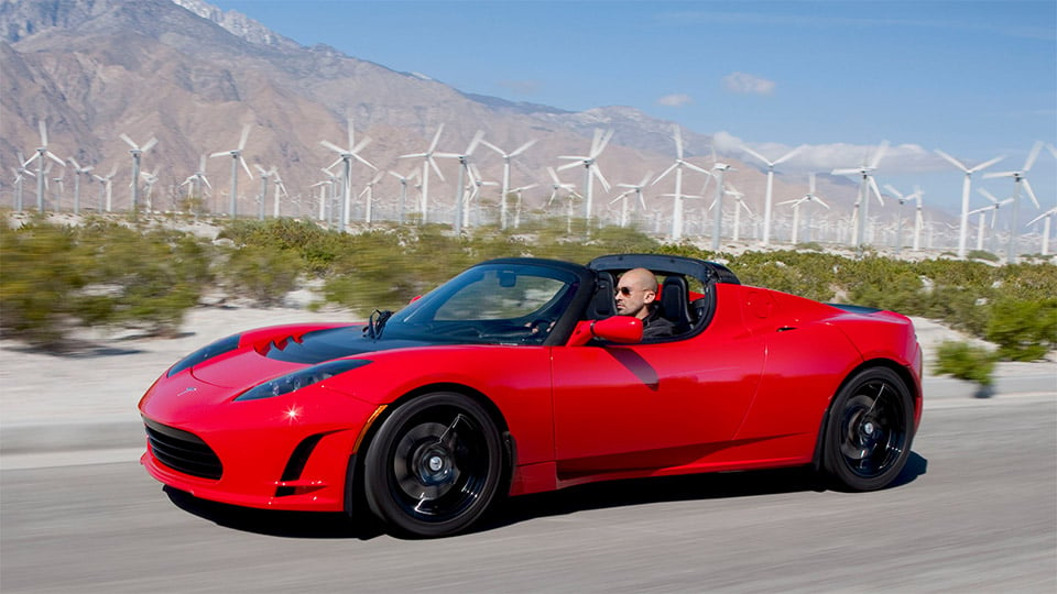 Tesla Roadster Gets 400-Mile Range Upgrade