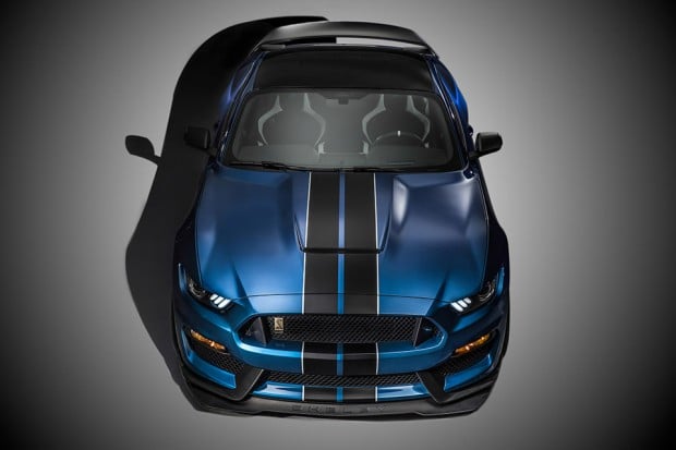 ford_shelby_gt350r_mustang_2